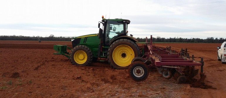 John Deere 7230R and 8335R tuned